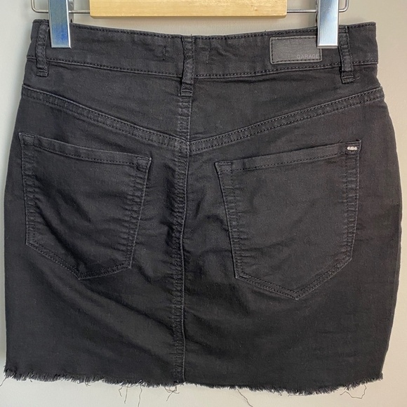 Garage Clothing Women's Black Stretchy Denim Mini Skirt Size Small - Picture 4 of 13